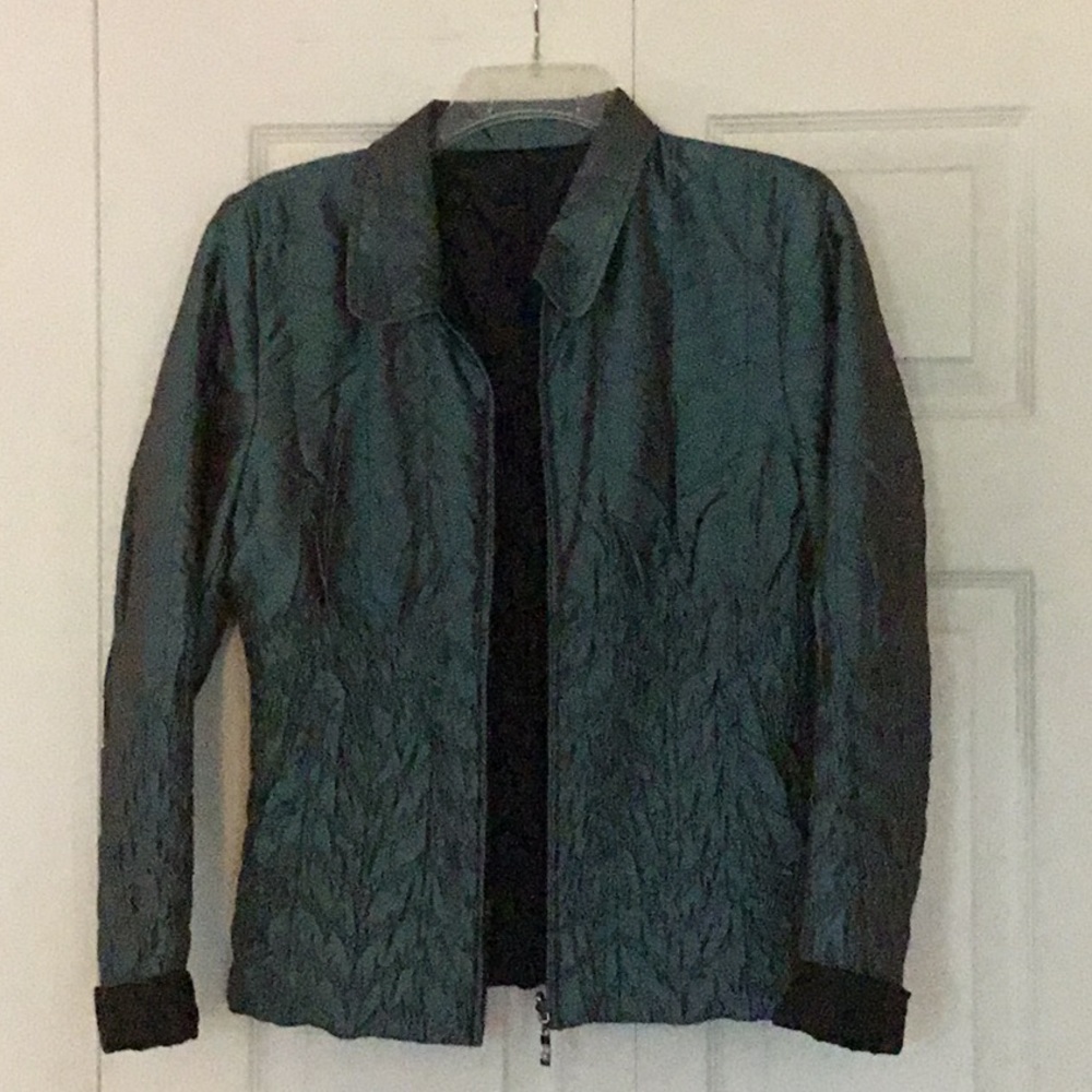Ubu jacket